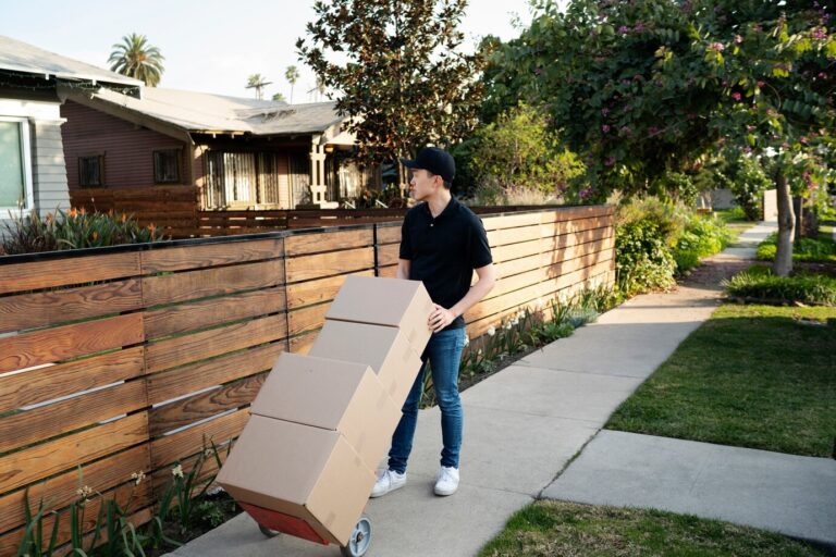 How to Choose the Best Moving Company in Indio, CA: Tips & Advice for a Smooth Move